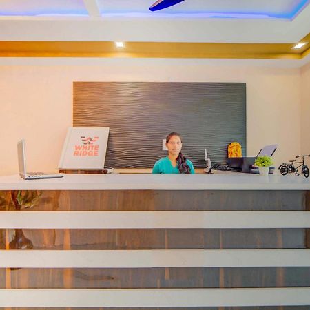 Super Hotel O White Ridge Sururnagar Esterno foto