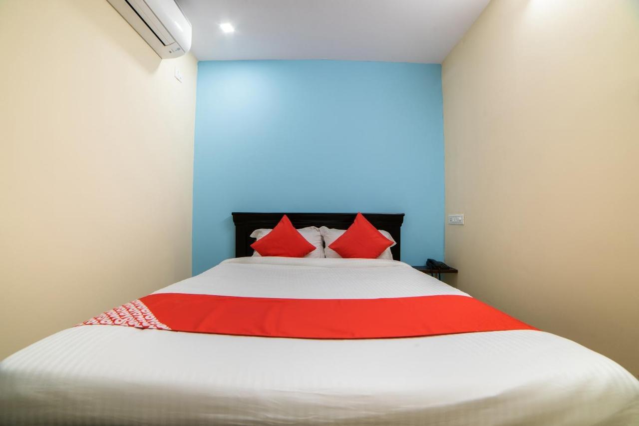 Super Hotel O White Ridge Sururnagar Esterno foto