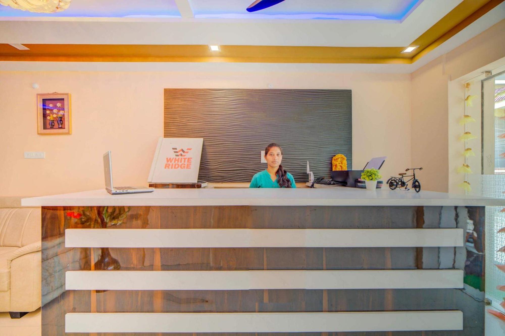 Super Hotel O White Ridge Sururnagar Esterno foto